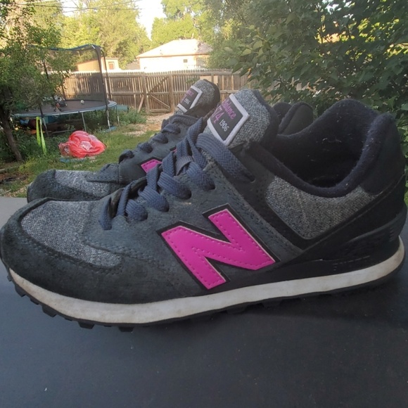 New Balance 574 Womens Size 75 